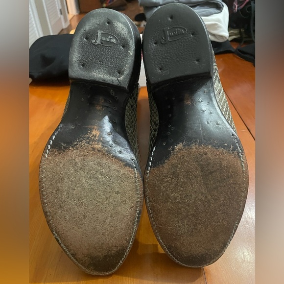 Pair of snakeskin Justin Men’s western boots 8D - Picture 3 of 8